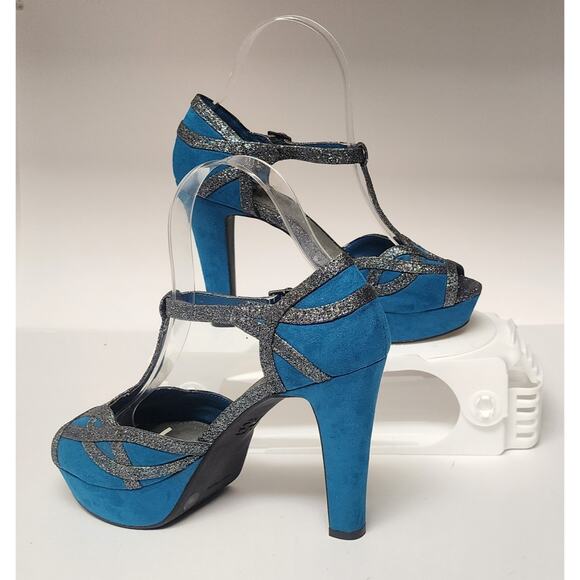 Gianni Bini Blainee T-Strap Ultra High Heel Tan Pump Sandal Shoes Size 7M - Picture 2 of 15